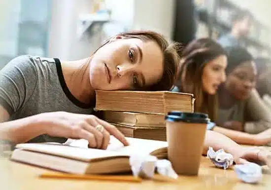 بی‌اثر شدن عملکرد و بازآفرینی مسیر رشد در روان‌شناسی توسعه